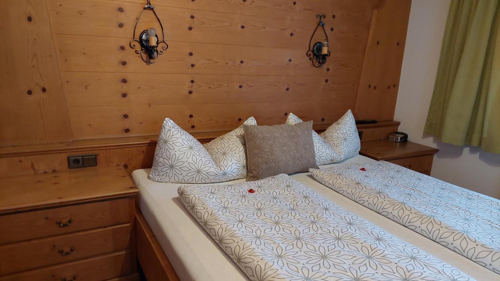 Gaestehaus Christoph Homestay Ried im Zillertal